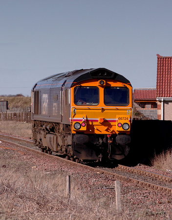 GBRf 66724 "Chinook" passes though froumer Cambois Depot.