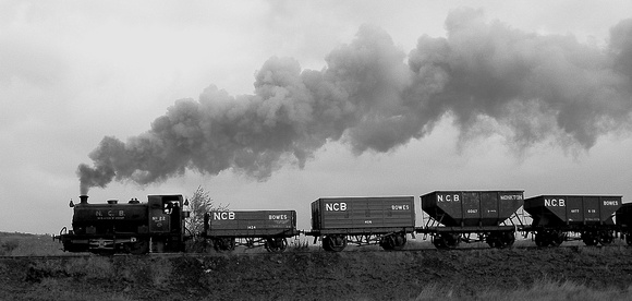 No.22 AB takes rake of coal board waggons over the Pelaw Main Cruve.